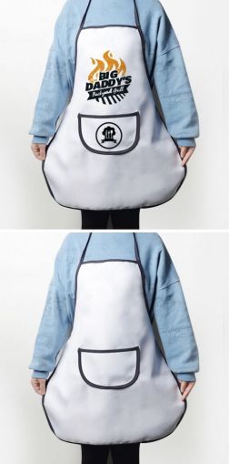 Престилка със син кант