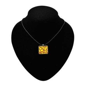 Огърлица с плочка